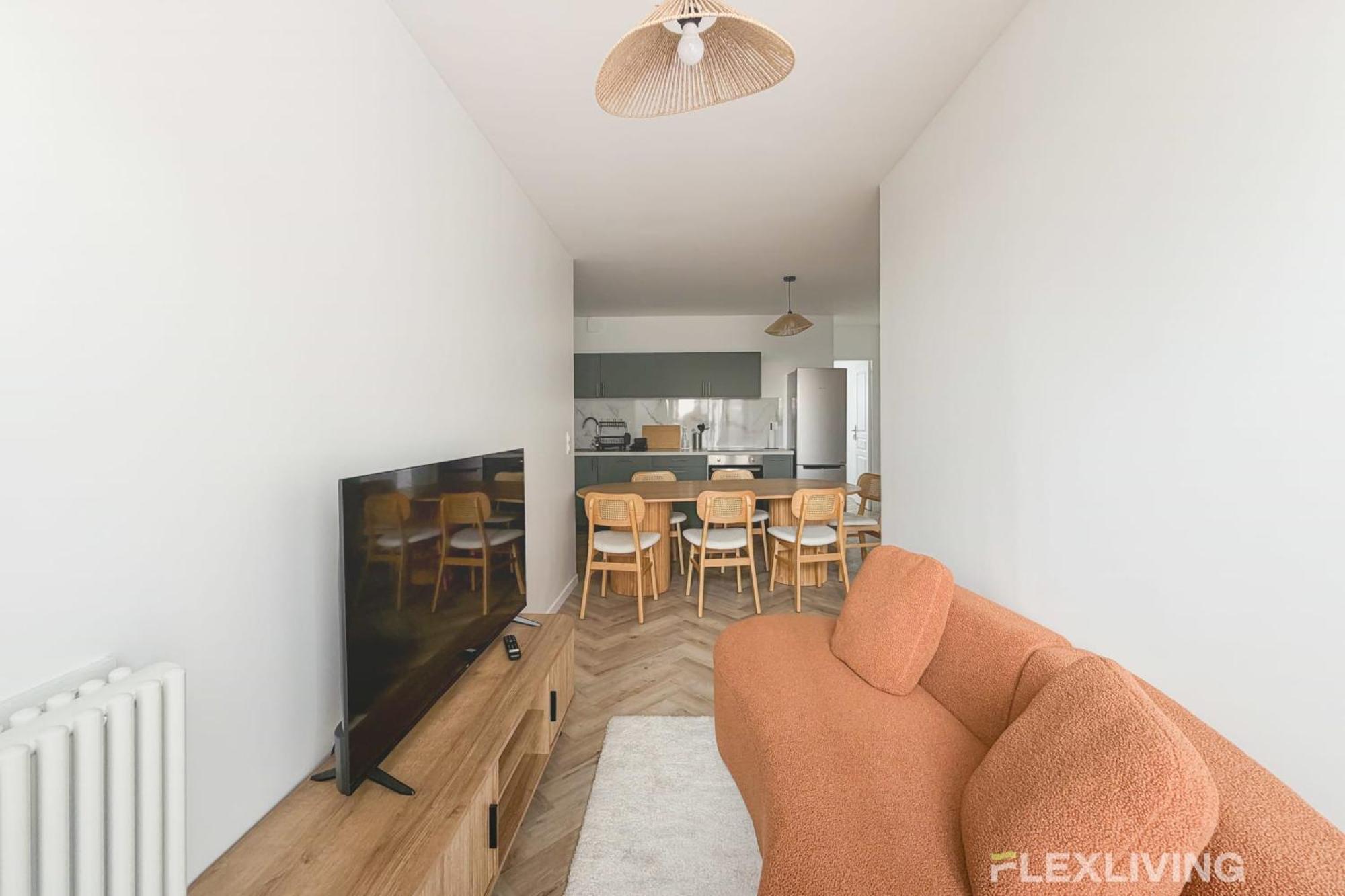 In Spacious T7 In 20 * Paris